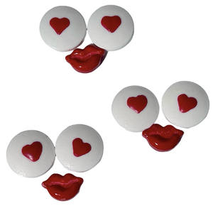 Perles de <span class=keywords><strong>sucre</strong></span> comestibles jetables de luxe Youyu, perles de <span class=keywords><strong>sucre</strong></span> rouges <span class=keywords><strong>en</strong></span> forme de cœur, fleurs de <span class=keywords><strong>sucre</strong></span>, perles de <span class=keywords><strong>sucre</strong></span> pour la pâtisserie, perles de <span class=keywords><strong>sucre</strong></span> colorées pour les <span class=keywords><strong>yeux</strong></span> - Product Image 1