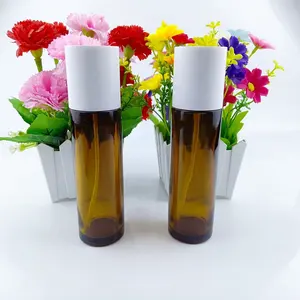 Confezione cosmetica di lusso bottiglia di lozione di vetro ambra con pompa per la cura della pelle bottiglia di ambra da 100ml con tappo opaco