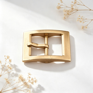 Hebilla de Cinturón Minimalista de Latón Macizo, Hebilla Ajustable de Metal Pulido Ligero, Herraje de Estilo Sencillo, Accesorio para Cinturón de Mujer - Product Image 3