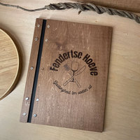 Porta Menús de Madera Retro de Alta Calidad con Cuero y Tornillos Metálicos, Caracteres Grabados, Tablero para Menús de Restaurante