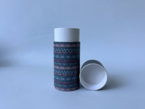 บรรจุภัณฑ์หลอดกระดาษแข็งสีขาวย่อยสลายได้สำหรับลิปบาล์ม - Product Image 5