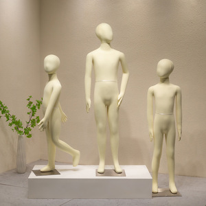Maniquíes de Cuerpo Completo con Cuerpo Flexible para Ropa Infantil: Ideales para Exhibiciones de Bebés, Niños y Adolescentes en Escaparates - Product Image 4