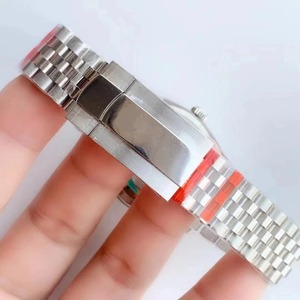 Reloj de Cristal de Zafiro Luminoso de Alta Calidad, 41 mm, VS Factory V2, Acero 904L, Movimiento Mecánico ETA, Esfera Azul Romana, Visualización de Fecha - Product Image 2