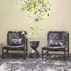 Ensemble table à manger et chaises scandinaves et créatives pour l'extérieur, canapé contemporain en PE moderne pour cour et terrasse pour l'extérieur - Product Image 5