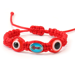 Braccialetto Rosso Mal de Ojo con Perline Piatte, Divino Nino Gesù, Braccialetti di Protezione per Neonati - Product Image 1