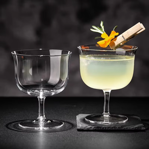 Estilo Japonês Cristal Boca Larga Martini Cup Borboleta Clássica Flauta Wine Bar Cocktail Glass - Product Image 3