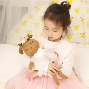 Usine pas cher prix tricoté jouet bébé Playmate animaux en peluche tricot câlin lapin jouets en peluche