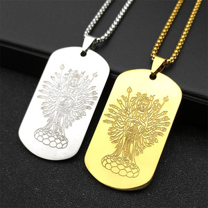 Collar de Acero Inoxidable con Guanyin de Mil Manos del Sudeste Asiático, Tailandia, Joyería de Acero de Titanio Chapada en Oro - Product Image 1