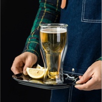 Tasse en verre à double paroi en forme de bouteille de bière à l'envers de taille différente pour les verres à boire de bière et de vin