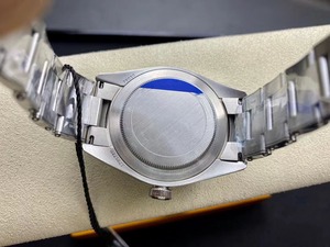 Montre de luxe de haute qualité ZF 39 mm, style rétro, cadran rouge mat, mouvement mécanique 2824, acier inoxydable, luminescente, hommage - Product Image 6