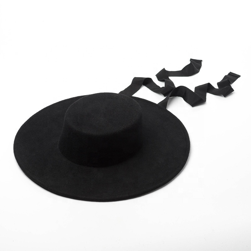 Lot De 4 Chapeaux Vintage Années 60 - Feutre Laine, Larges Bords, Marques Betmar, Adolfo...