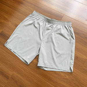 Pantalones Cortos Deportivos Unisex Ligeros con Estampado Reflectante de Poliéster para Gimnasio, Transpirables y de Secado Rápido para Hombres y Mujeres - Product Image 4