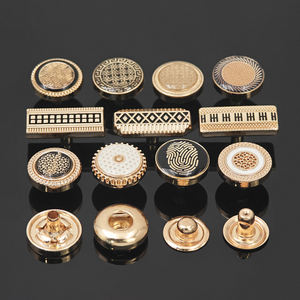 Camisa Árabe para Hombre en Oferta, Thobe Abaya con Logotipo Personalizado, Botones a Presión para Ropa - Product Image 4