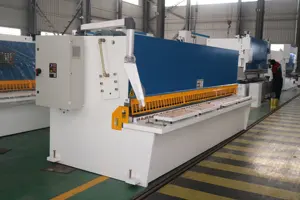 Mesin cukur Pendulum hidrolik SPS QC12K CNC