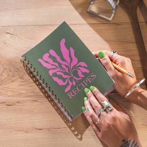 Carnet de recettes personnalisé A5 à spirale, <span class=keywords><strong>livre</strong></span> de cuisine vierge, journal de cuisine, journal de cuisson imprimé à couverture rigide, <span class=keywords><strong>livre</strong></span> de recettes familial OEM - Product Image 1