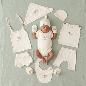 Ensemble de vêtements pour bébé 4 pièces unisexe 100% coton respirant, barboteuse à manches courtes, débardeur, pantalon, bavoir, chapeau, gants, tenue d'été mignonne - Product Image 1