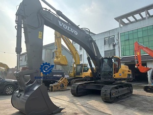 Excavadora Usada Volvo EC480DL de Gran Tamaño con Motor y Caja de Cambios - Excelente, Eficiente y Confiable, Original para Minería - Product Image 2