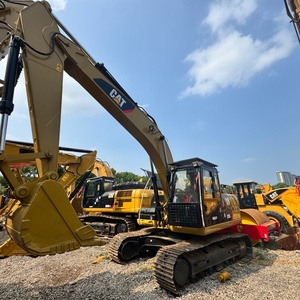 รถขุดไฮดรอลิกแบบตีนตะขาบมือสอง CAT320D2 ขนาด 20 ตัน ของแท้จากโรงงานญี่ปุ่น สำหรับโครงการวิศวกรรม - Product Image 1