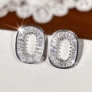 Orecchini a Perno Geometrici Irregolari per Donne, Accessori Eleganti e Minimalisti per Uso Quotidiano - Product Image 2