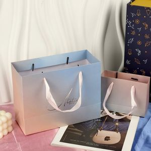 Bolsas de Papel para Regalo de Joyería con Asa de Lazo Elegante y Logotipo Personalizado, Bolsas de Compras para Tiendas de Ropa - Product Image 5