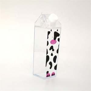 Bouteille d'eau de sport liquide réutilisable pour jus Forme carrée Clair Mignon Carton Bouteille de lait en plastique avec logo personnalisé - Product Image 2