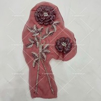 Superbe assortiment d'appliques en strass: corsage complet et styles de corsage réguliers