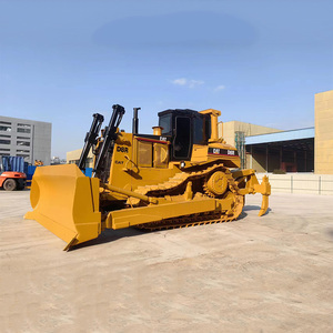 Бульдозер CAT D8R б/у в хорошем состоянии, с малой наработкой моточасов, японский двигатель 306 л.с., дозирующая способность 6,3 м, грузоподъемность 22700 кг, в наличии - Product Image 1
