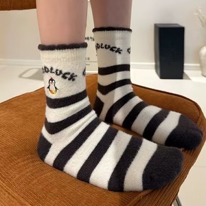 Cartoon Penguin Warm <b>Socks</b> For Women Thick Plush Floor <b>Socks</b> Home Wear Thermo <b>Soft</b> Cozy Winter <b>Socks</b> - Product Image 4