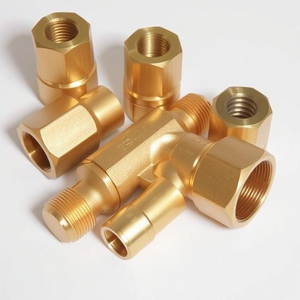 Pieza de Accesorios Neumáticos de latón confiable con roscado sin costuras y alta resistencia para aplicaciones de aceite de aire y gas - Product Image 2