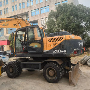 Excellente excavatrice hydraulique originale de roue de Hyundai 210W-9 d'occasion - Product Image 1