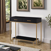 Table console contemporaine en MDF avec peinture à l'eau au design moderne et revêtement en poudre dorée en tubes métalliques pour le salon ou l'entrée