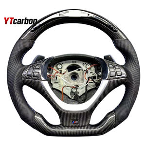 YTcarbon für X5 X5M E70 Autoteile Auto-Innenraumzubehör Individuelles LED-Lenkrad aus Echtcarbon und Alcantara - Product Image 1