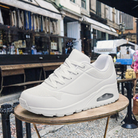 Chaussures de marche blanches respirantes, baskets décontractées légères à lacets, avec coussin d'air et bout rond pour un usage quotidien