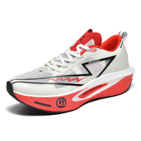 Chaussures de course et de marche en mesh pour hommes, noires et dorées, avec amorti, baskets de jogging, chaussures de sport athlétiques géométriques dorées pour femmes