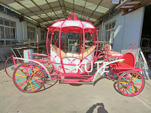 Chariot de princesse électrique en forme de citrouille pour mariage - Product Image 1