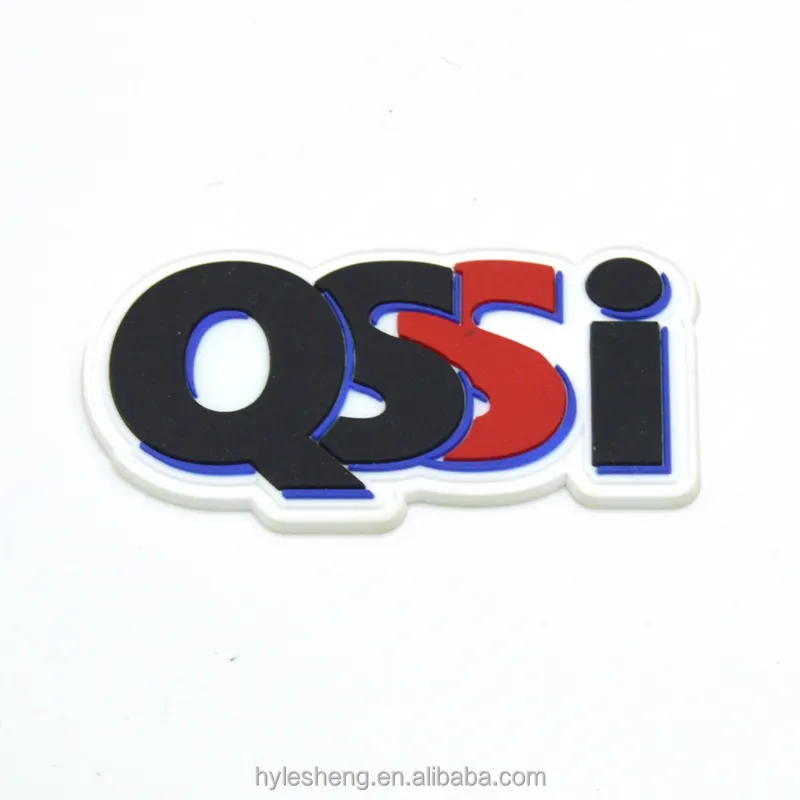 Logo en caoutchouc de silicone 3D personnalisé en usine fer sur autocollant support maille tissu Badges patchs pour équipe sportive