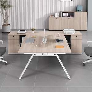 Escritorio de Oficina Moderno con Silla, Combinación para 2-4 Personas, Estructura de Acero, Escritorio Modular para Computadora, Uso Comercial - Product Image 3