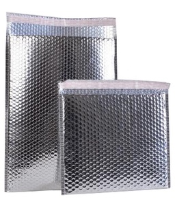Tùy Chỉnh Matte Đen Gói Vận Chuyển Poly <span class=keywords><strong>Mailer</strong></span> Bong Bóng Phong Bì Holographic Bưu Chính Bưu Phẩm Chuyển Phát Nhanh Túi Bong Bóng Bao Bì - Product Image 3