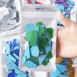 การตัดเย็บอัญมณีแบบเรียบสุดเท่<span class=keywords><strong>กระจก</strong></span>อะคริลิกรูปทรงผสมเย็บบน<span class=keywords><strong>พลอย</strong></span>เทียมและมีรูสำหรับเครื่องประดับเสื้อผ้า - Product Image 1