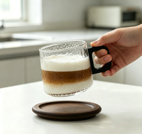 Tasse à café en verre borosilicate martelé avec poignée carrée, résistante à la chaleur, avec sous-verre en bois pour la maison et le café
