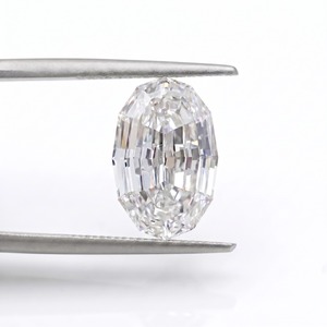 Diamants ovales taillés en escalon de <span class=keywords><strong>1</strong></span> à 5 carats, cultivés en laboratoire, couleur D, certifiés IGI pour la fabrication de bijoux - Product Image 1