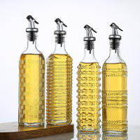 Bouteille carrée de style américain de 500 ml en verre sécurisé écologique et durable pour huile et vinaigre, avec couvercle métallique détachable