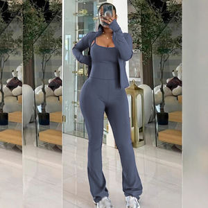 Vente en Gros Hiver Logo Personnalisé Survêtement 2 Pièces pour Femme Tenue Décontractée avec Haut Zippé Tendance et Pantalon Large - Product Image 4