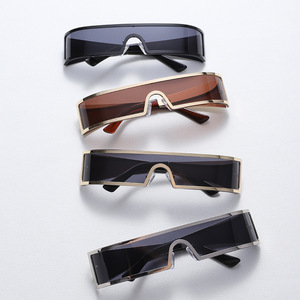 Rectangular Punk-Style Metal <b>Sunglasses</b> with UV400 Full Rim Lenses Futuristic Y2K Design for Unisex Fashion - Product Image 6
