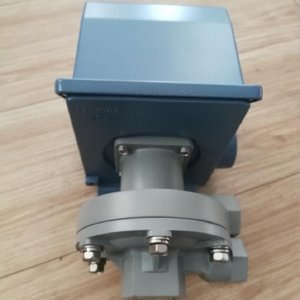 Ue สวิตช์แรงดัน J120K 39 G1/2ทองเหลือง IP65อากาศสูงสุด100 PSI - Product Image 3