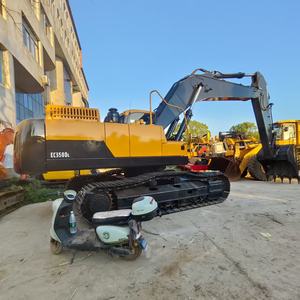 Excavatrices Volvo EC350DL d'occasion en bon état, 35 tonnes, hydrauliques, sur chenilles, moteur haute performance d'origine, pompe à roulement PLC - Product Image 4