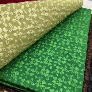 美しいエンボス加工のテクスチャ、伸縮性のない糸染めジャカード生地、新しい大きな花柄のファッションイブニングドレス、ウェディングドレス生地 - Product Image 6