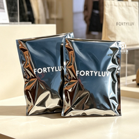 Pochettes auto-adhésives à trois soudures latérales, imprimées sur mesure en usine, résistantes à l'humidité, mates, laminées et aluminisées, avec valve, pour sacs de vêtements