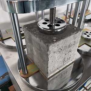 Perméamètre en béton pressurisé automatique Équipement de test de perméabilité en béton - Product Image 4