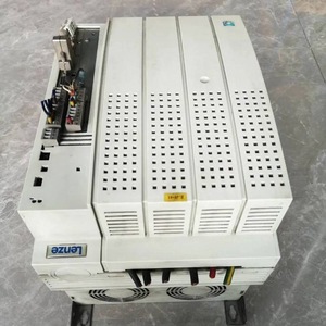 Controlador de Motor Eléctrico Miniatura Modelo C Lenze Evs9327-Es Servo Drive 100 W Ip20 Fabricado en Alemania - Product Image 2